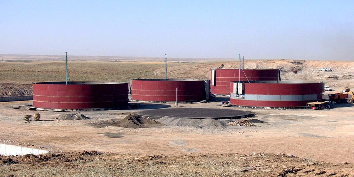 IRAQ - DUHOK OIL FILLING AND UNLOADING PLANTS